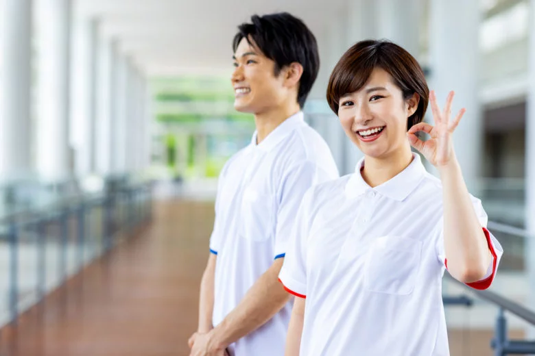 介護‐派遣ｰまる